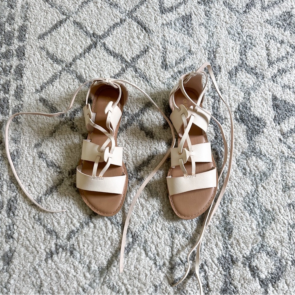 Old navy tan gladiator sandals